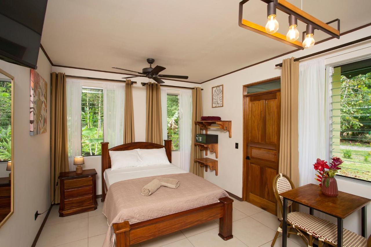 Manzanillo Caribbean Resort Puerto Viejo de Talamanca Extérieur photo